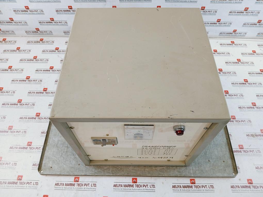 Noah 3 Phase Electric Industrial Transformer, 10kva With Molded Circuit Breaker