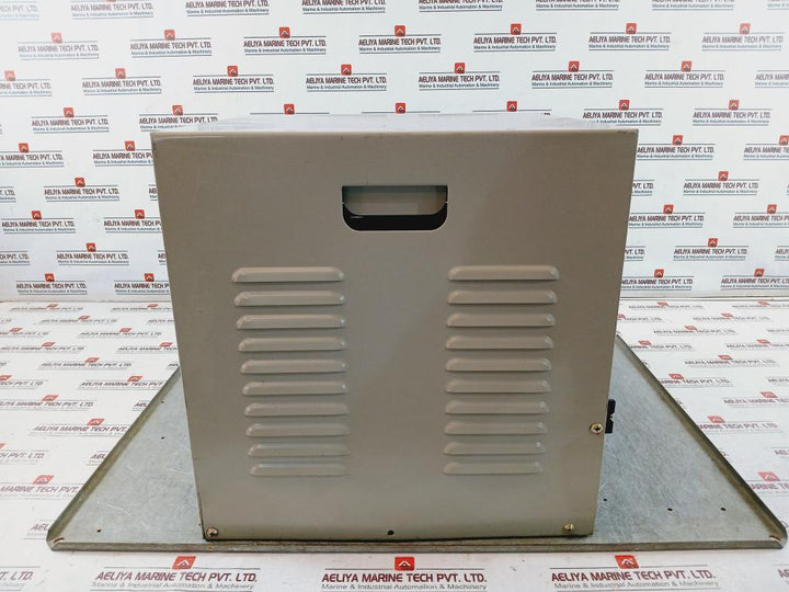 Noah 3 Phase Electric Industrial Transformer, 10kva With Molded Circuit Breaker