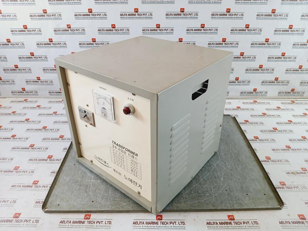 Noah 3 Phase Electric Industrial Transformer, 10kva With Molded Circuit Breaker