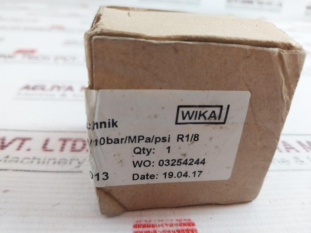 Norgren 18-013-013 Pressure Gauge 0 – 140Psi