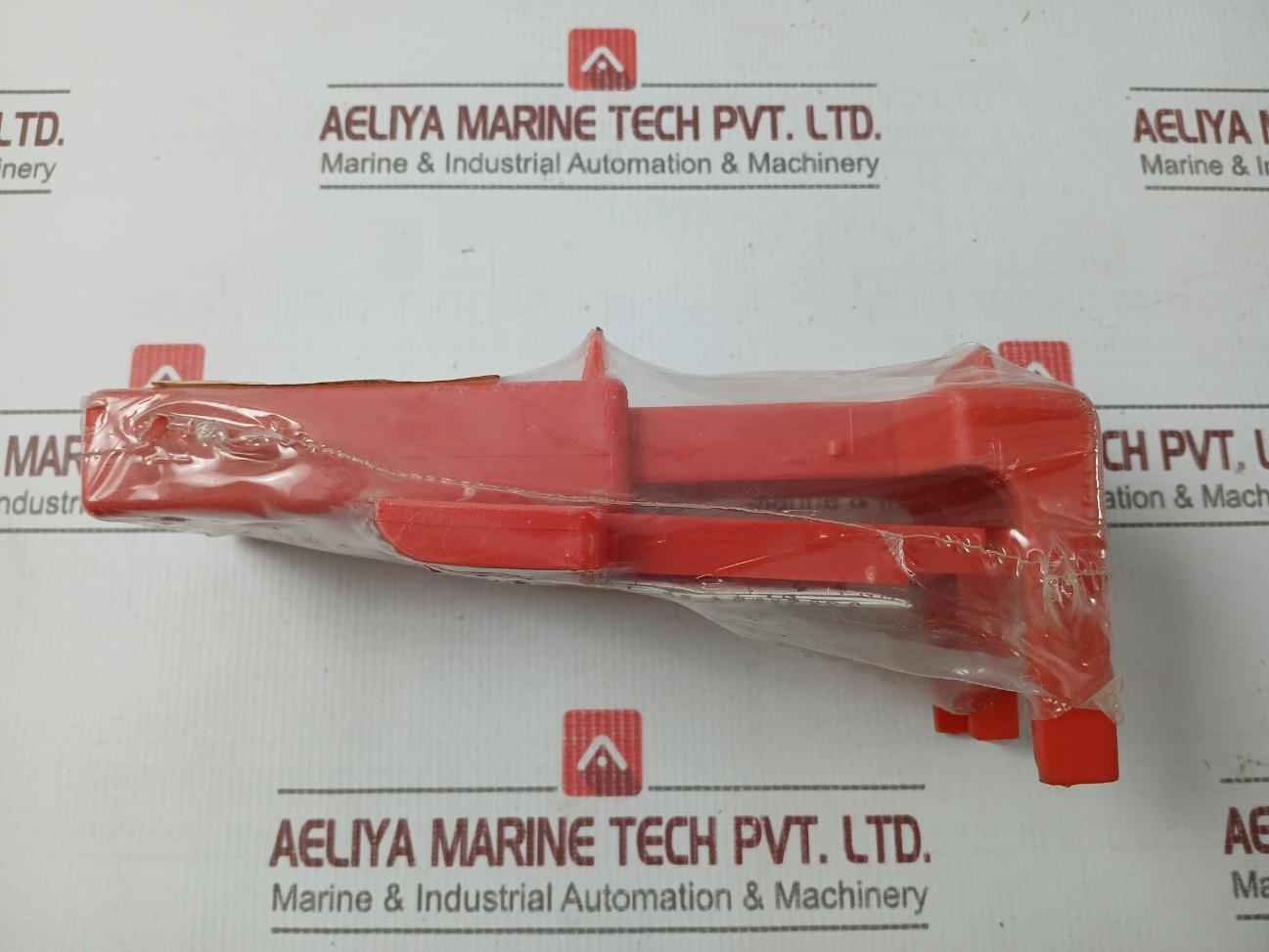 North Bs02R Ball Valve Lockout Polypropylene New