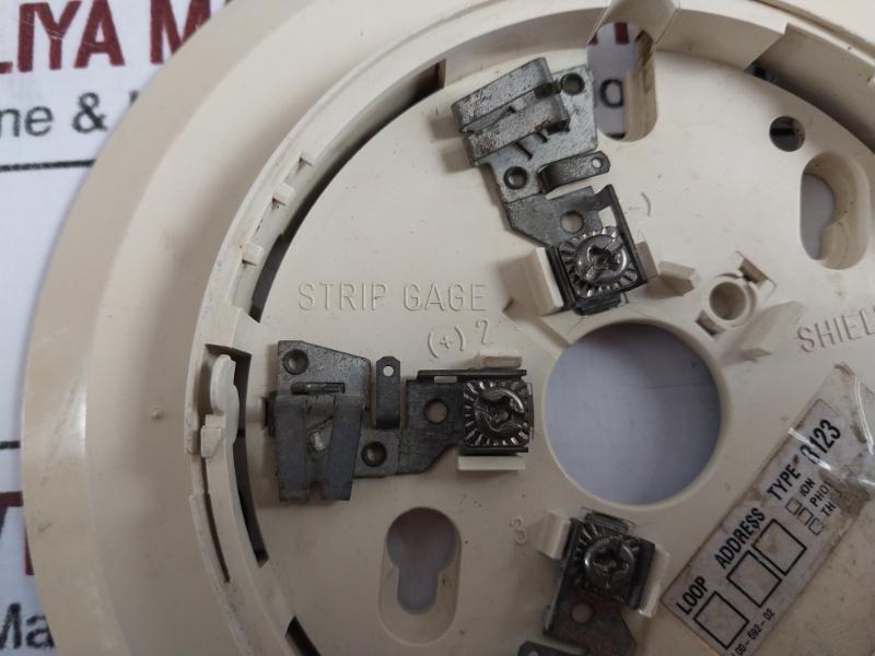 Notifier B710LP Fire Alarm Smoke Heat Detector Base L00-592-02, N04-3161-000