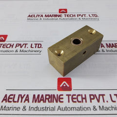 Nov 10051335-001 Instrument Control Bearing Block Handwheel