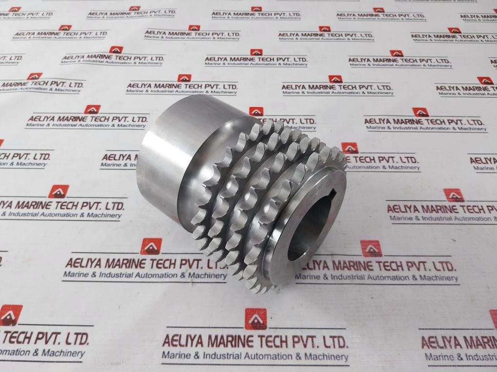 NOV 18000379-001 Sprocket Proprietary Teeth Motor