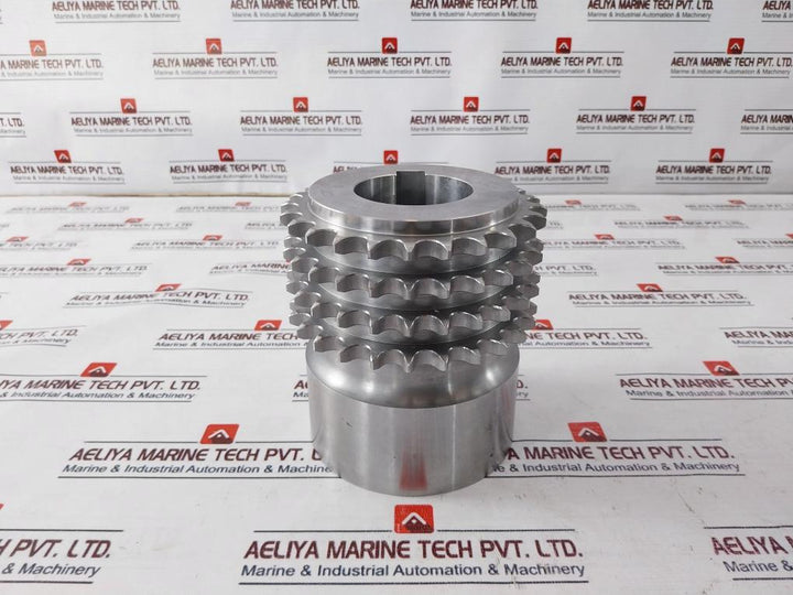 NOV 18000379-001 Sprocket Proprietary Teeth Motor