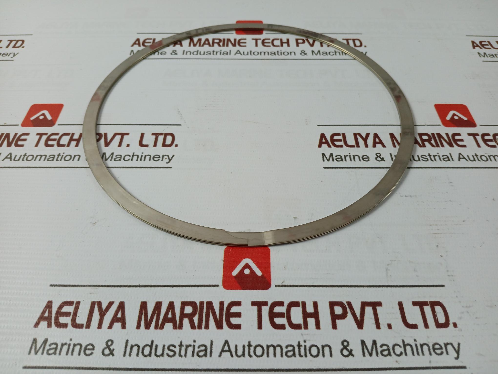 Nov 20372978 Retainer Ring Oh 10