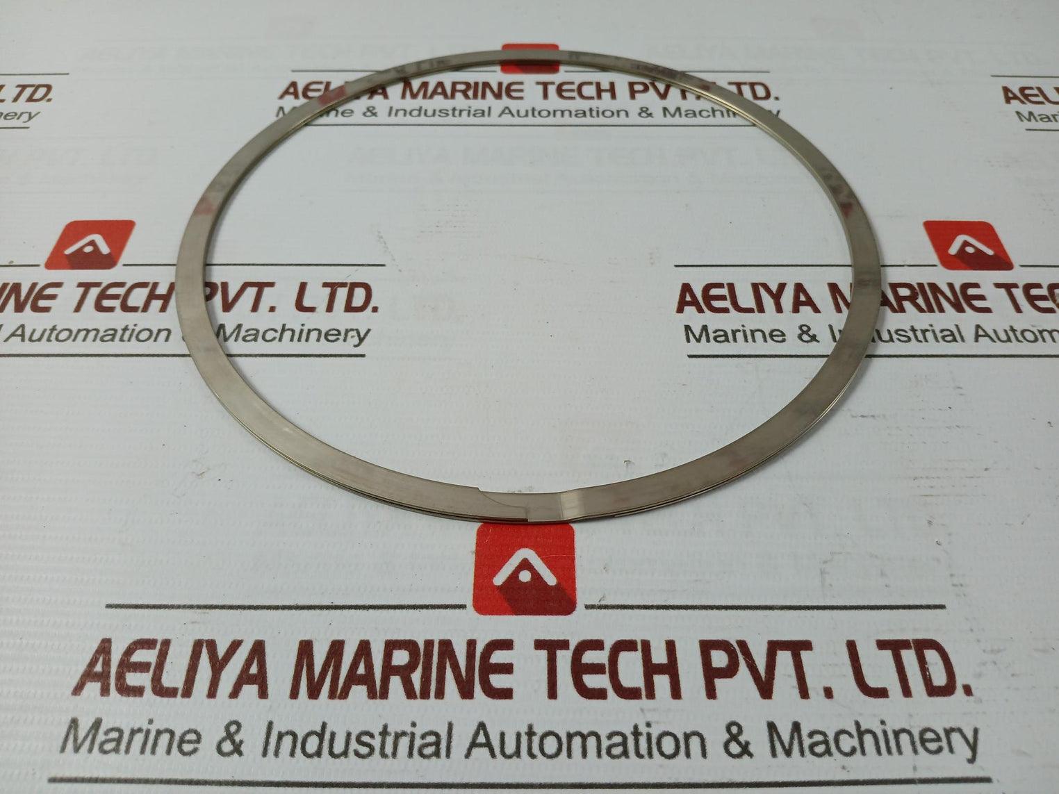 Nov 20372978 Retainer Ring Oh 10