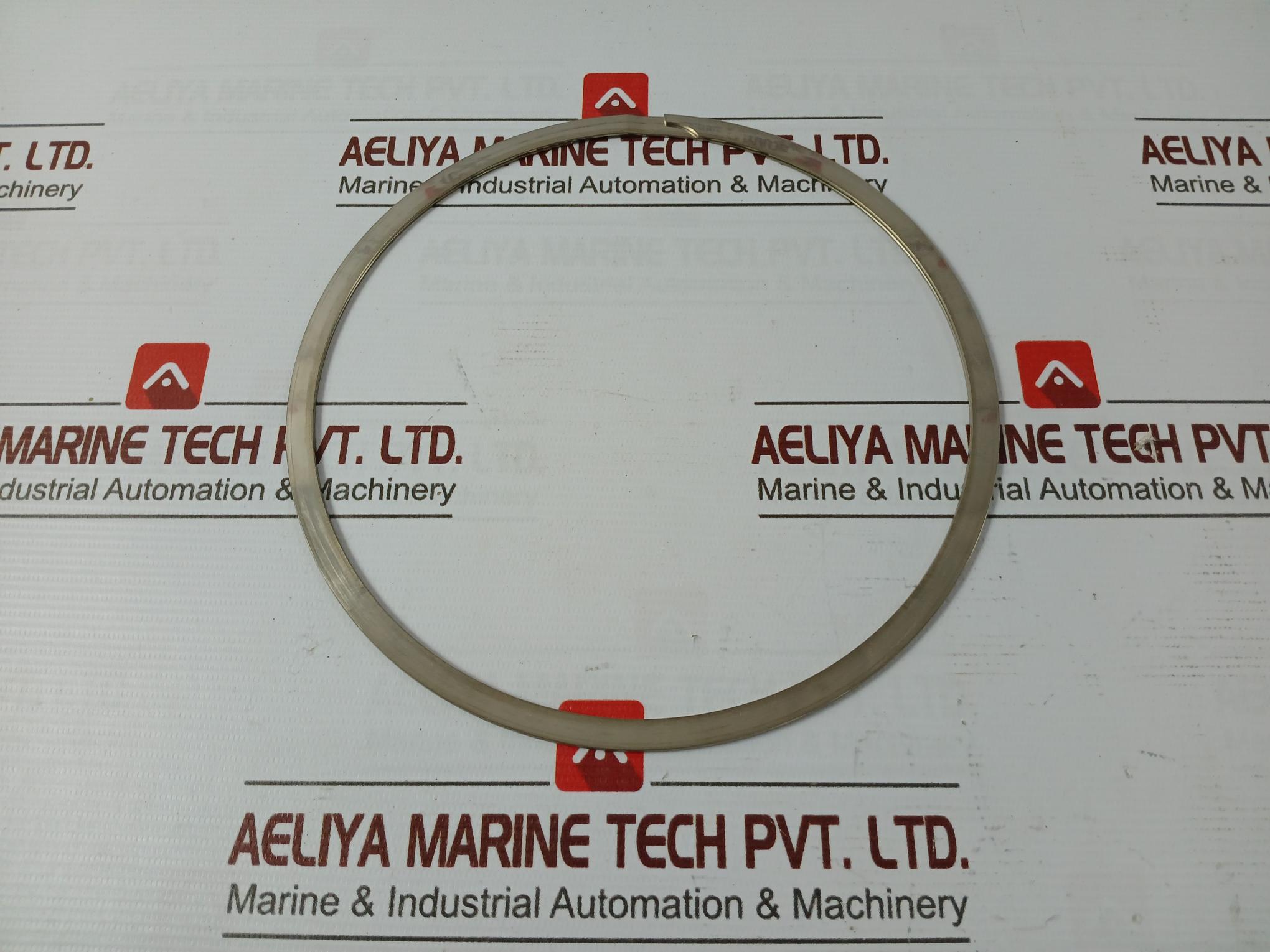 Nov 20372978 Retainer Ring Oh 10