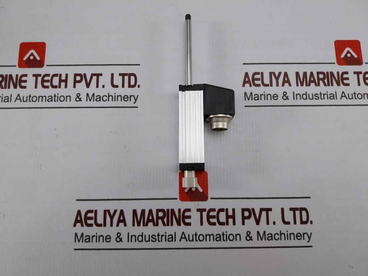 Novotechnik 023271 Position Transducer 102579/A 513604/04