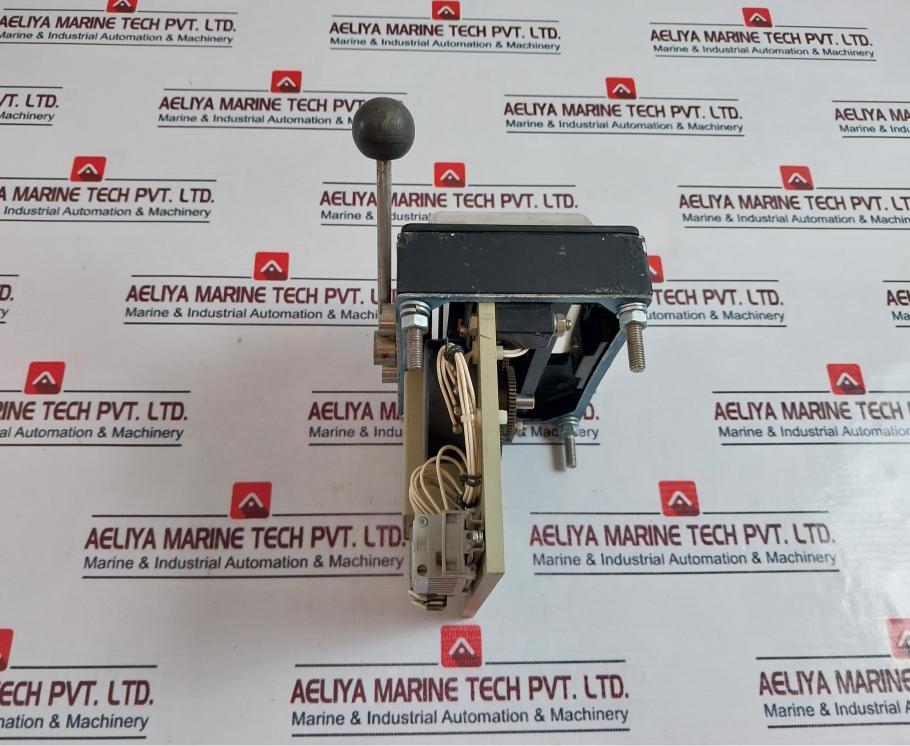 Novotechnik P 6526 S 0001 Remote Control Lever Unit
