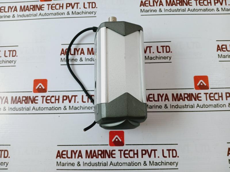 Ntsc Fum-630 Analog Box Cctv Camera Dc12v