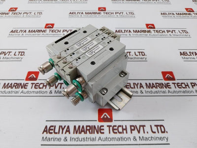 Numatics R2Fbbdz4Mk00061 Pneumatic Manifold W/ Double Solenoid Valve Max 100Psig
