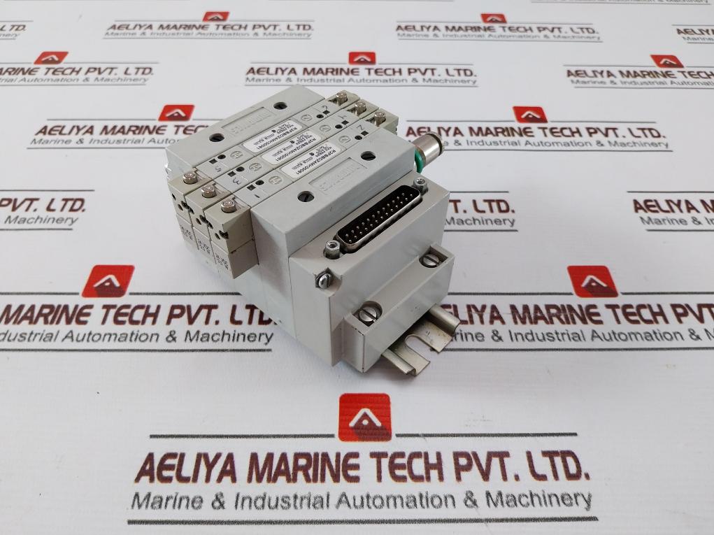 Numatics R2Fbbdz4Mk00061 Pneumatic Manifold W/ Double Solenoid Valve Max 100Psig