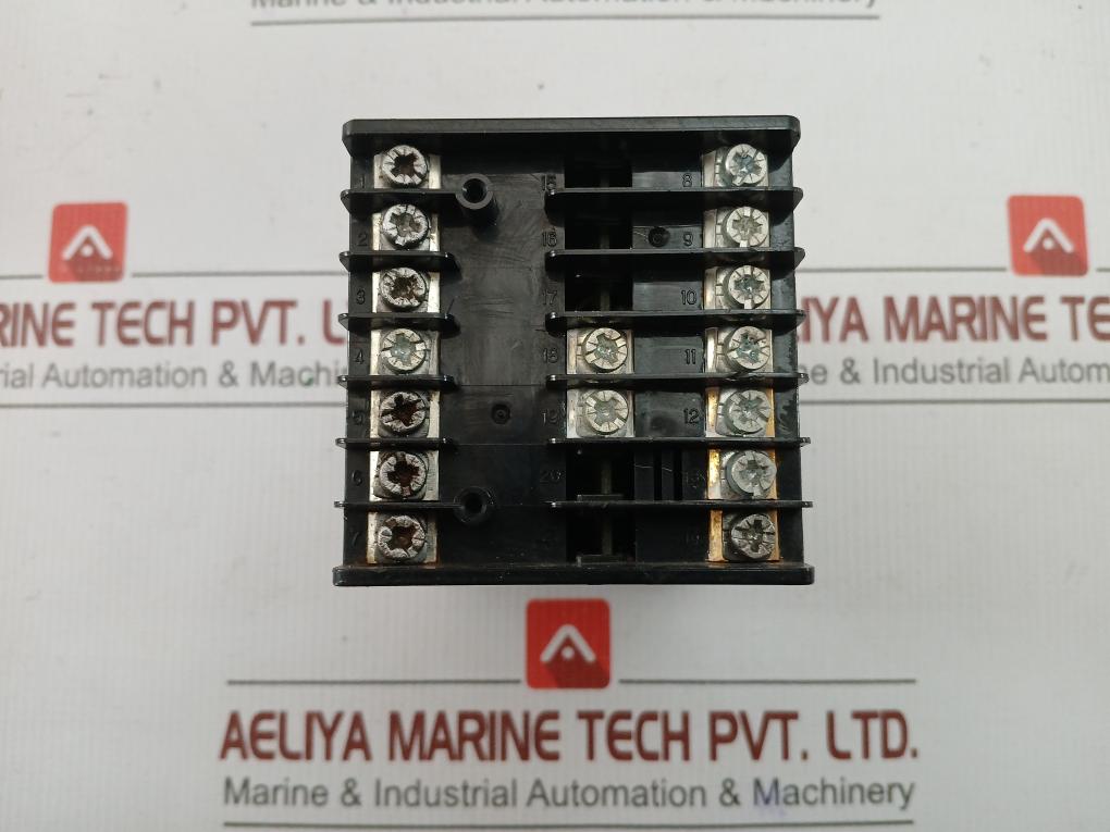 Nx7_00 Digital Temperature Controller Hanyoung Nux