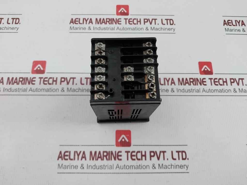 Nx7-00 Hanyoung Nux Digital Temperature Controller 100-240V/50-60Hz 6W