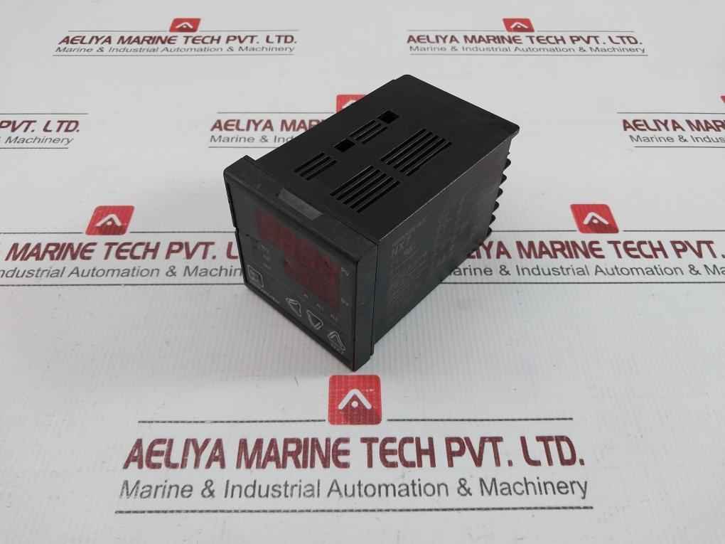 Nx7-00 Hanyoung Nux Digital Temperature Controller 100-240V/50-60Hz 6W