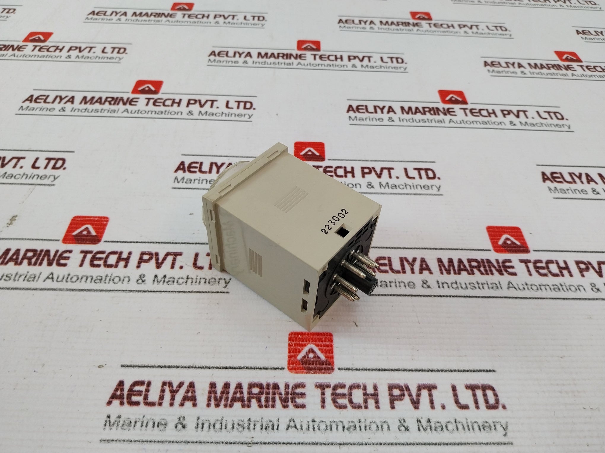 OMRON H3CR-A8 Timer Relay 0 – 3 hrs 24-48VAC 50/60HZ 12-48VDC