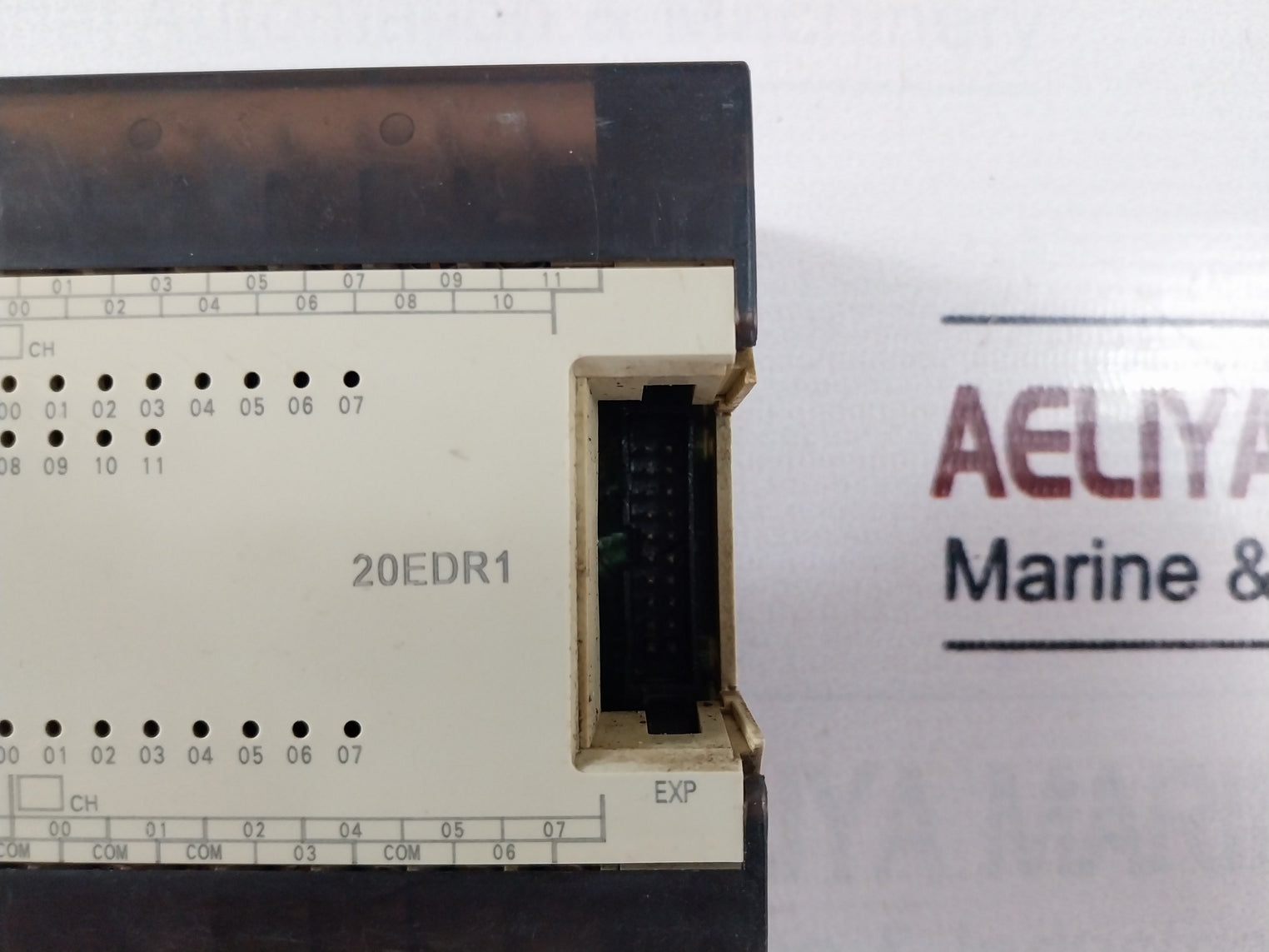 Omron Cpm1A-20Edr1 In/Out Unit 24V Dc 5Ma ,250V