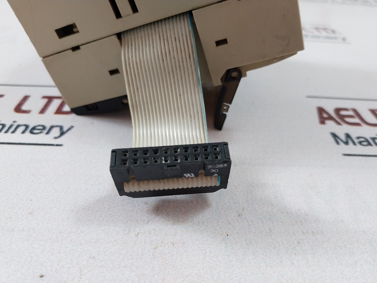 Omron Cpm1A-20Edr1 In/Out Unit 24V Dc 5Ma ,250V