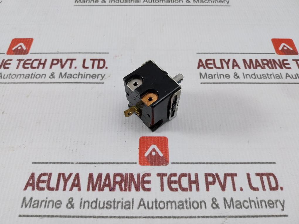 Oak 240S4M Blower Heater Switch 25A 120/240Vac