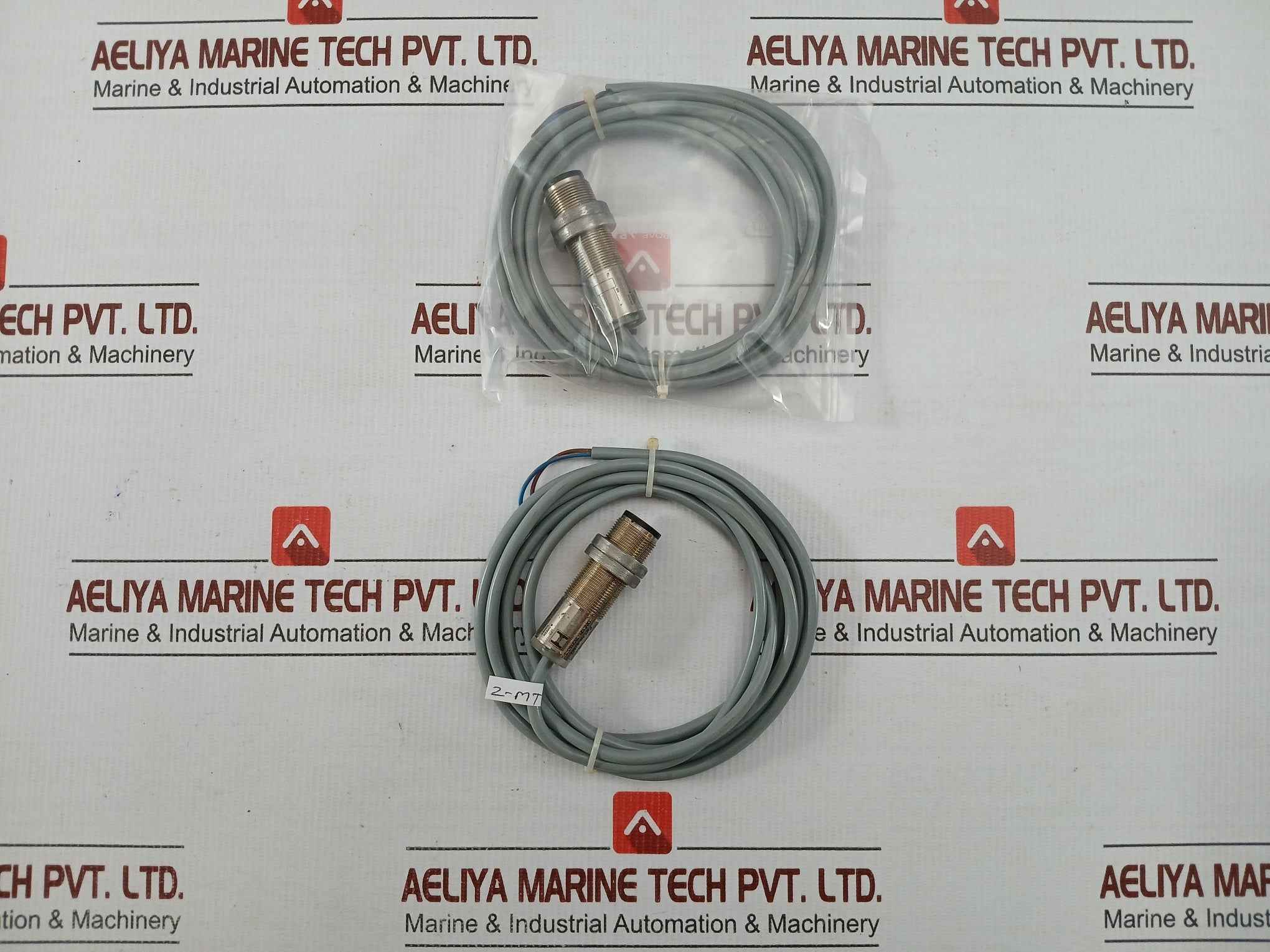 Obe10M-18Gm60-s Photoelectric Sensor With Cable 10-30Vdc 2M Pepperl+Fuchs