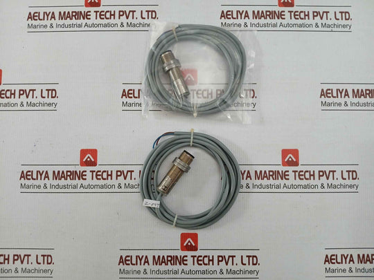 Obe10M-18Gm60-s Photoelectric Sensor With Cable 10-30Vdc 2M Pepperl+Fuchs