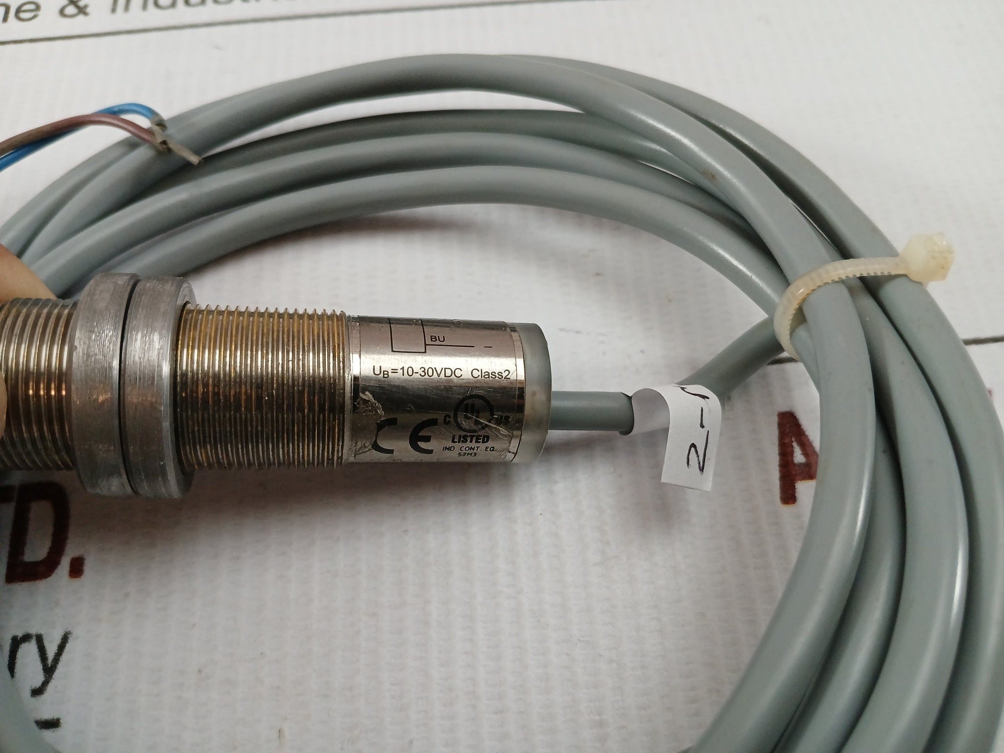 Obe10M-18Gm60-s Photoelectric Sensor With Cable 10-30Vdc 2M Pepperl+Fuchs