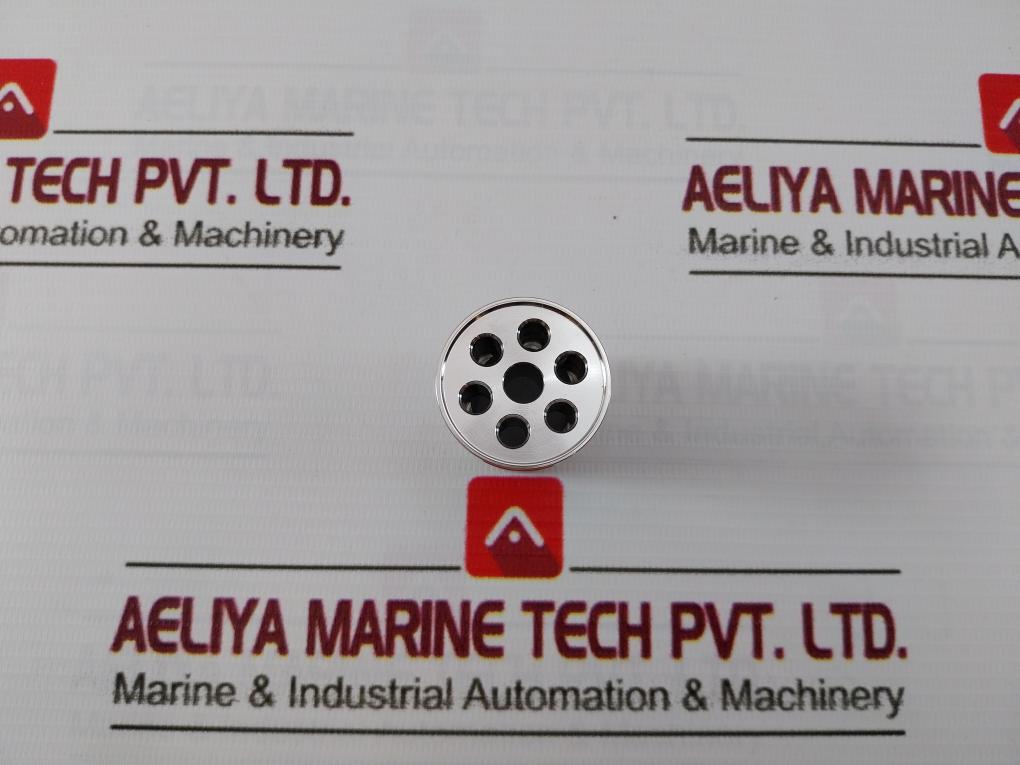 Oceaneering 100748 B Directional Valve M0595703