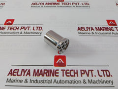 Oceaneering 100748 B Directional Valve M0595703
