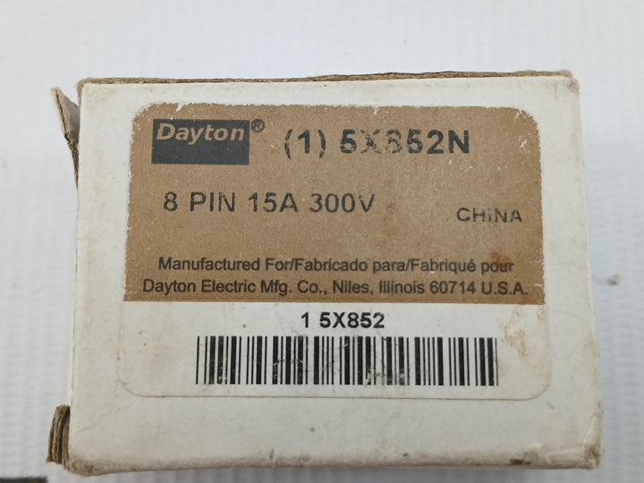 Octal Relay Socket 5X852N Dayton 8 Pin 15A 300V
