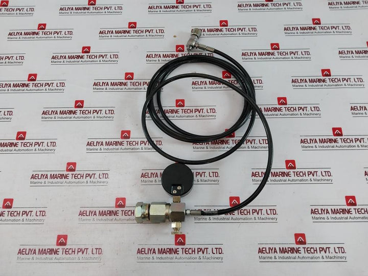 Oiltech Cgh-3000 Gas Charging Assembly 0-250 Bar 0-25 Mpa (Product Incomplete)