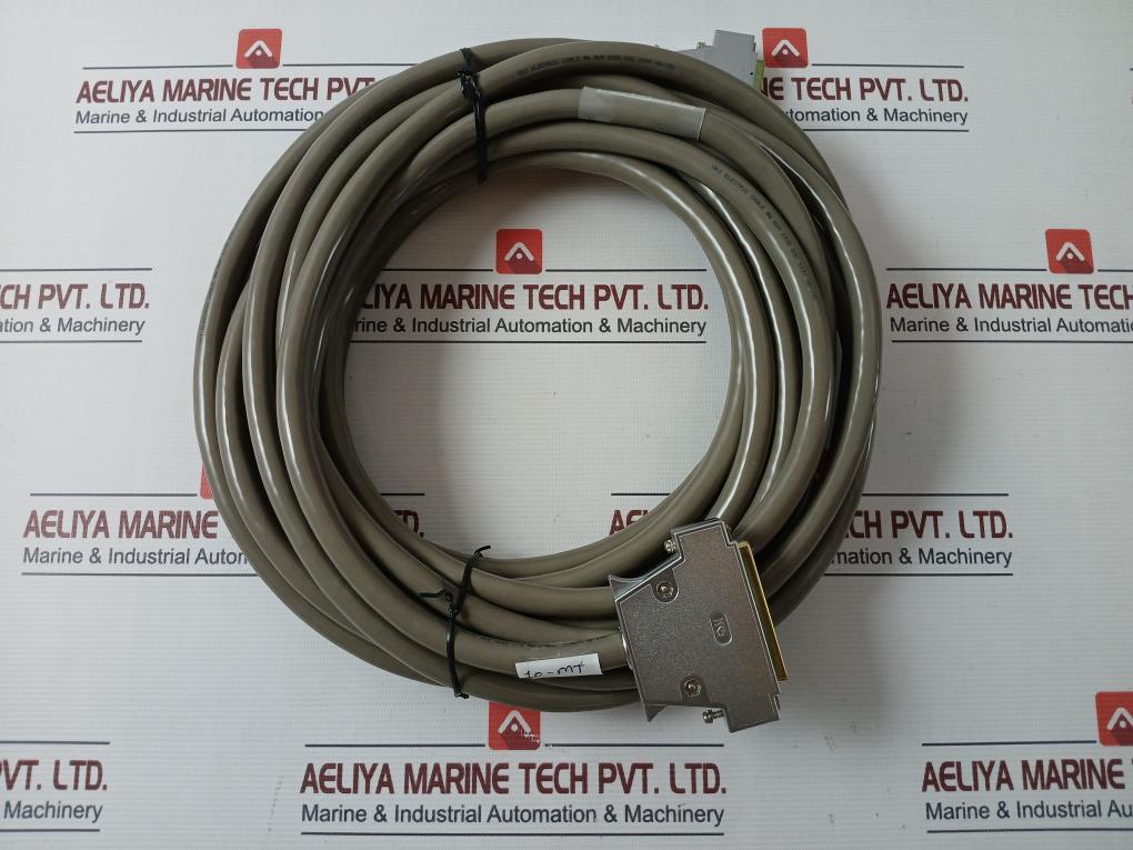 Oki Electric Awm 2935 Input Output Cable 80C 300V 10M Vw-1 Sc