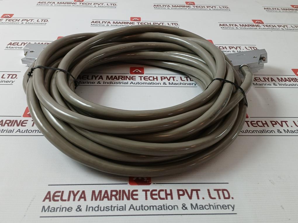 Oki Electric Awm 2935 Input Output Cable 80C 300V 10M Vw-1 Sc