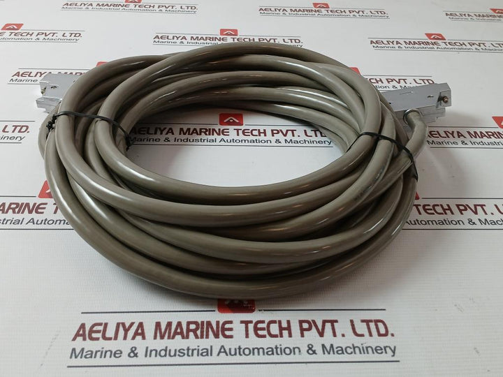 Oki Electric Awm 2935 Input Output Cable 80C 300V 10M Vw-1 Sc