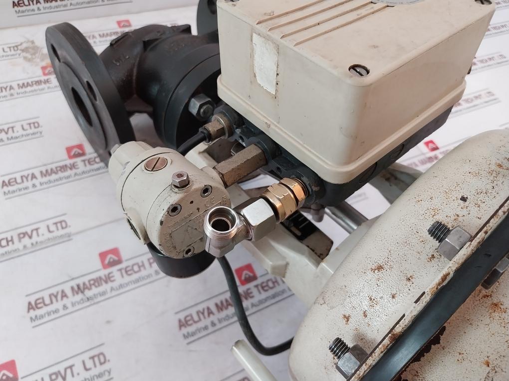 Omc DN40 PN16 Pneumatic Control Valve PRP01A / FR10 Ser: RP01