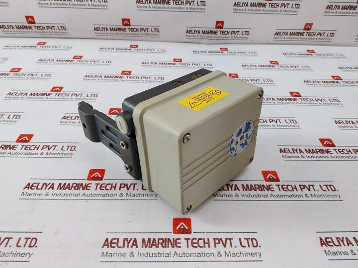 Omc Prp01a Rp01 Pneumatic Positioner 2-10 Bar 3-15 Psi