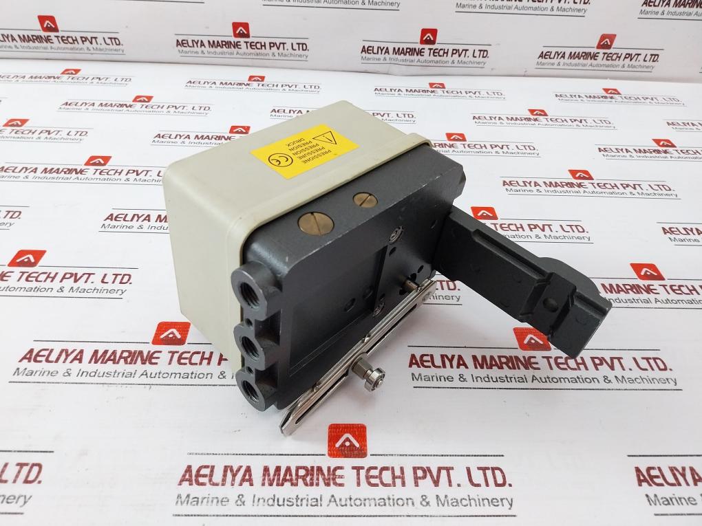 Omc Prp01a Rp01 Pneumatic Positioner 2-10 Bar 3-15 Psi