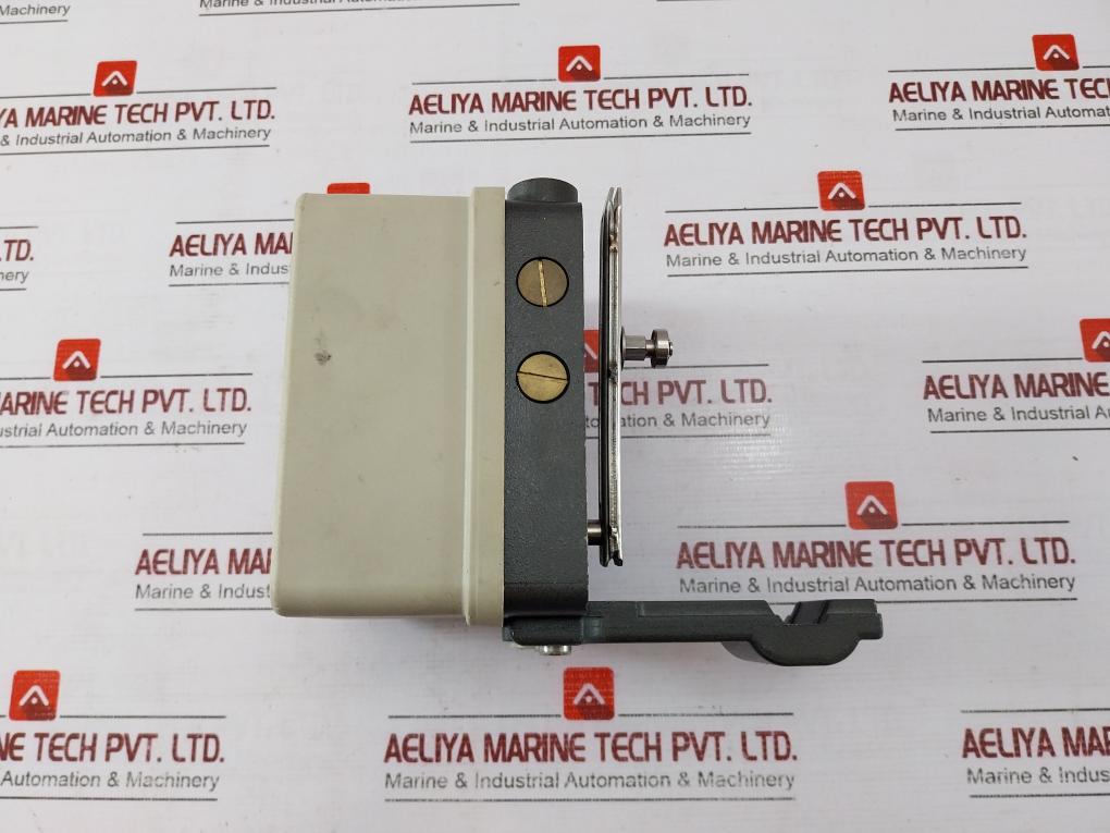 Omc Prp01a Rp01 Pneumatic Positioner 2-10 Bar 3-15 Psi