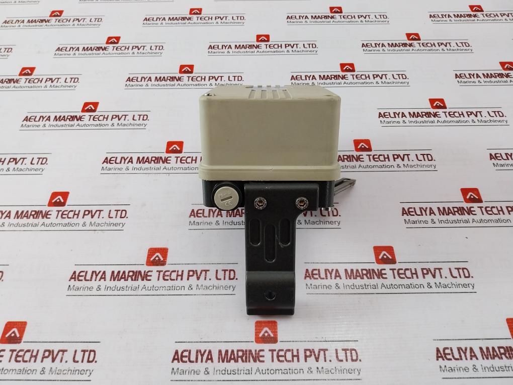 Omc Prp01a Rp01 Pneumatic Positioner 2-10 Bar 3-15 Psi