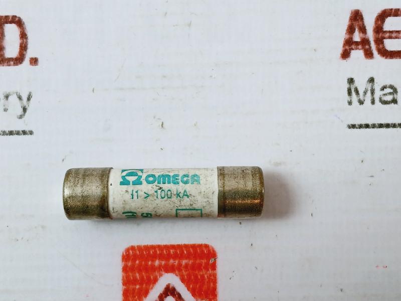 Omega Fuse 10A 500V 10.3X38Mm