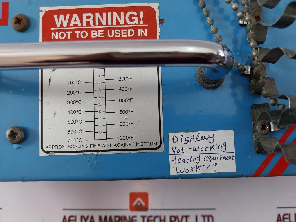 Omicron Ote-t700 Temperature Calibrator (Not Working)