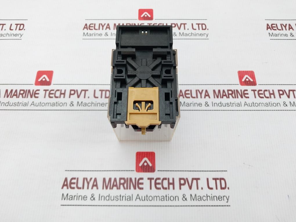 Omron-110v-Ac-Power-Relay-G4Q-212S-209831-8