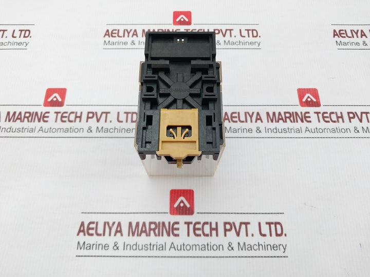 Omron-110v-Ac-Power-Relay-G4Q-212S-209831-8