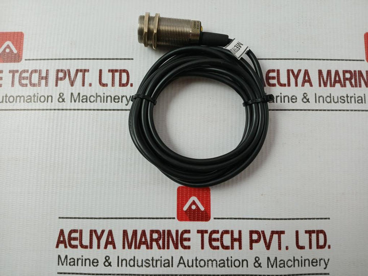 Omron 2 Meter Proximity Switch E2El-x5E2 2M