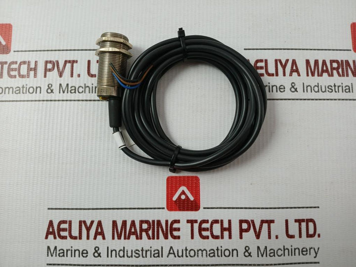 Omron 2 Meter Proximity Switch E2El-x5E2 2M