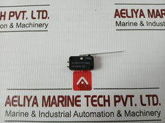 Omron-V-15fl111-1a2-Micro-Switch-2a-480v-Ac-4