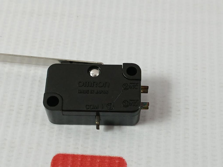 Omron-V-15fl111-1a2-Micro-Switch-2a-480v-Ac-8