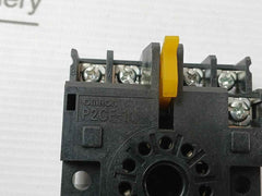 Omron 10A 250Vac Relay Socket Part No: P2Cf-11