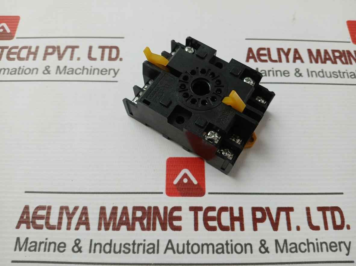 Omron 10A 250Vac Relay Socket Part No: P2Cf-11
