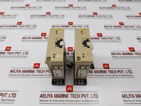 Omron 3G2A3-0C221 Programmable Controller 2A 250V Ac Max